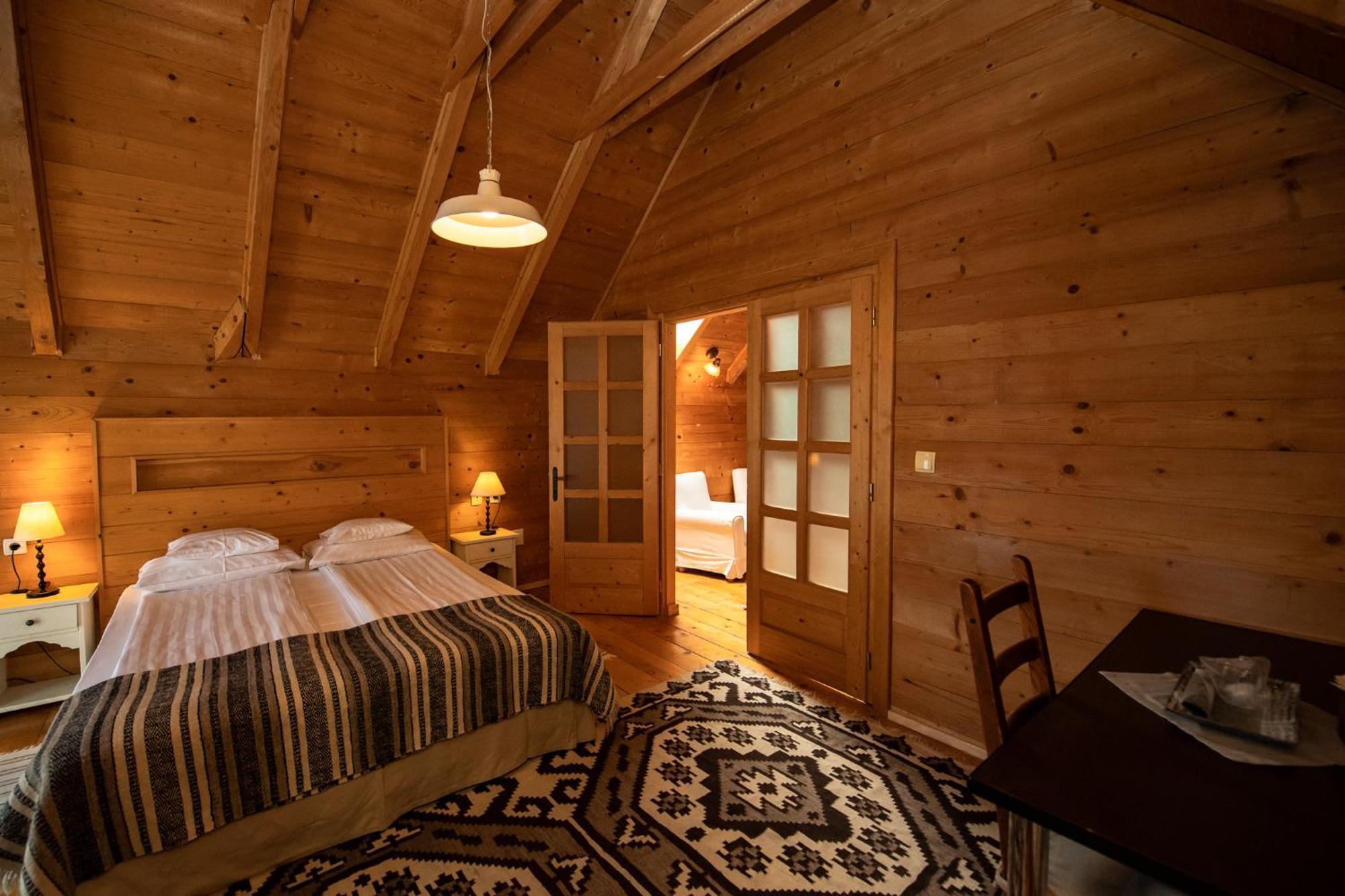 Bucovina Lodge Pension Vama  Ngoại thất bức ảnh