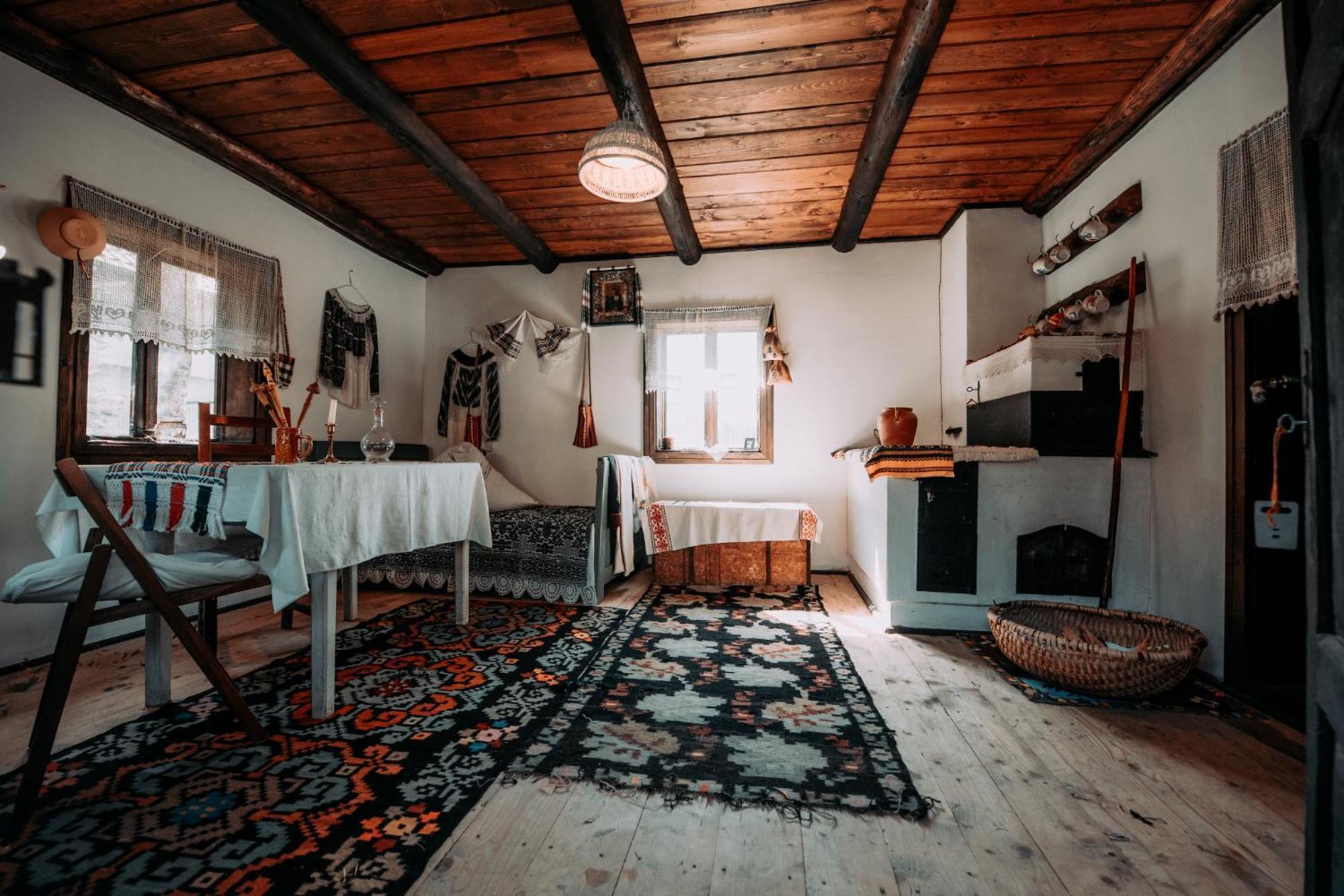 Bucovina Lodge Pension Vama  Ngoại thất bức ảnh