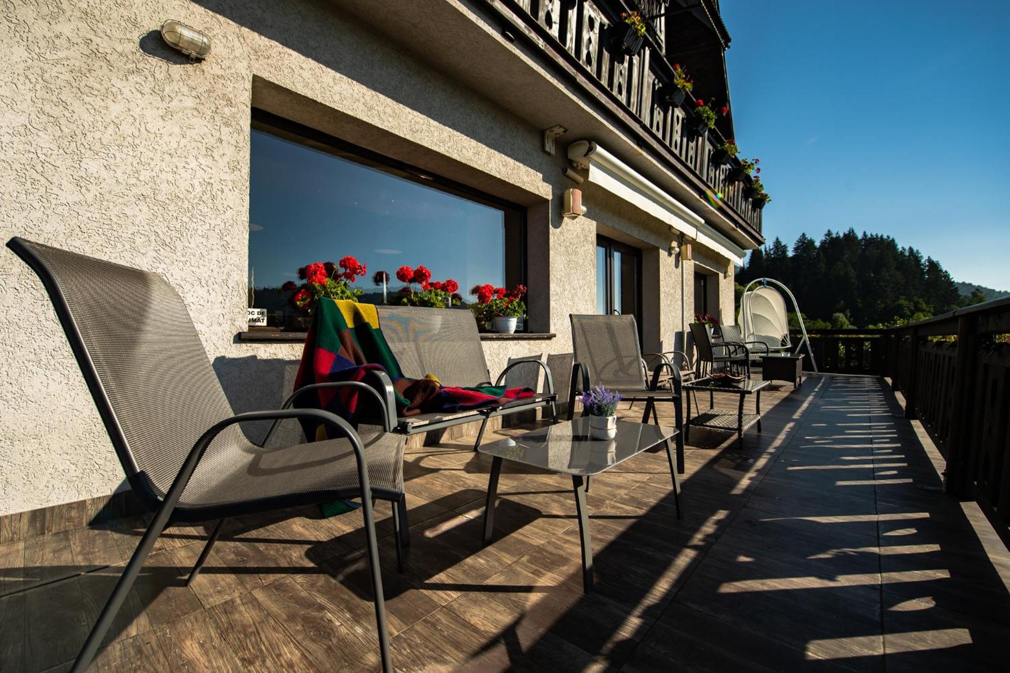 Bucovina Lodge Pension Vama  Ngoại thất bức ảnh